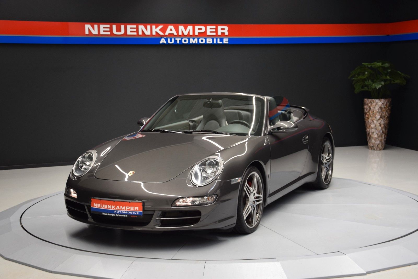 Fahrzeugabbildung Porsche 997 S SportAGA. Navi Vollleder  1A. Zustand
