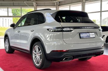 Porsche Cayenne - 7