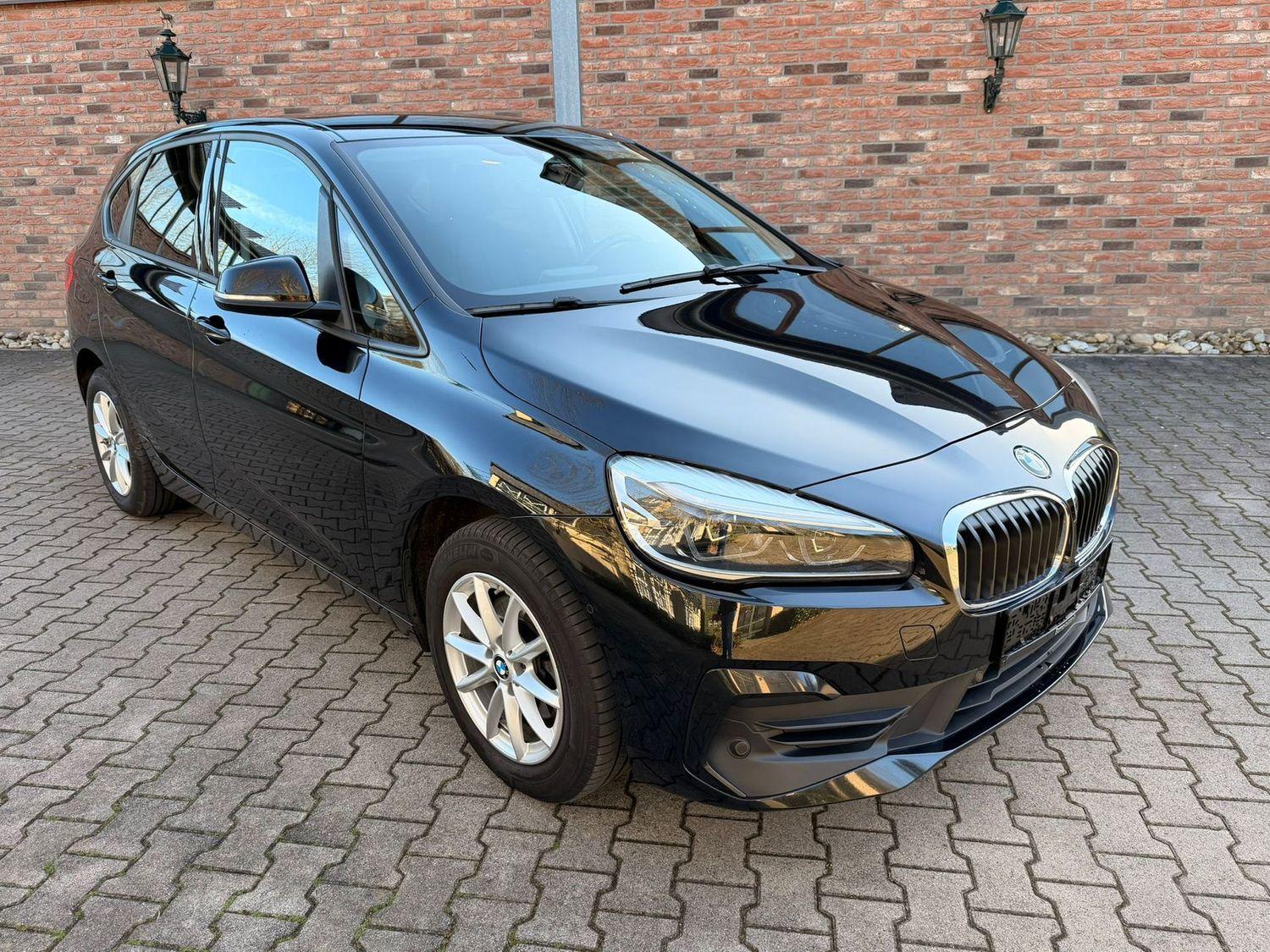 BMW 218 Active Tourer Advantage Autom. | Business-Pa