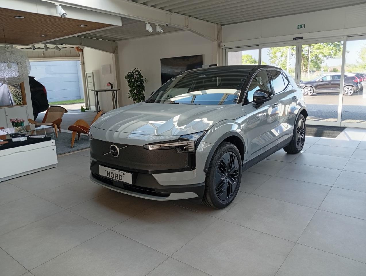 Volvo EX30 Cross Country 315 kW Performence Ultra AWD