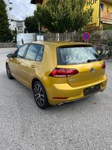 Volkswagen Golf VII 1.4 TSI DSG | 2018 | 53.800  - Volkswagen mit Benzin-Antrieb: 2.5