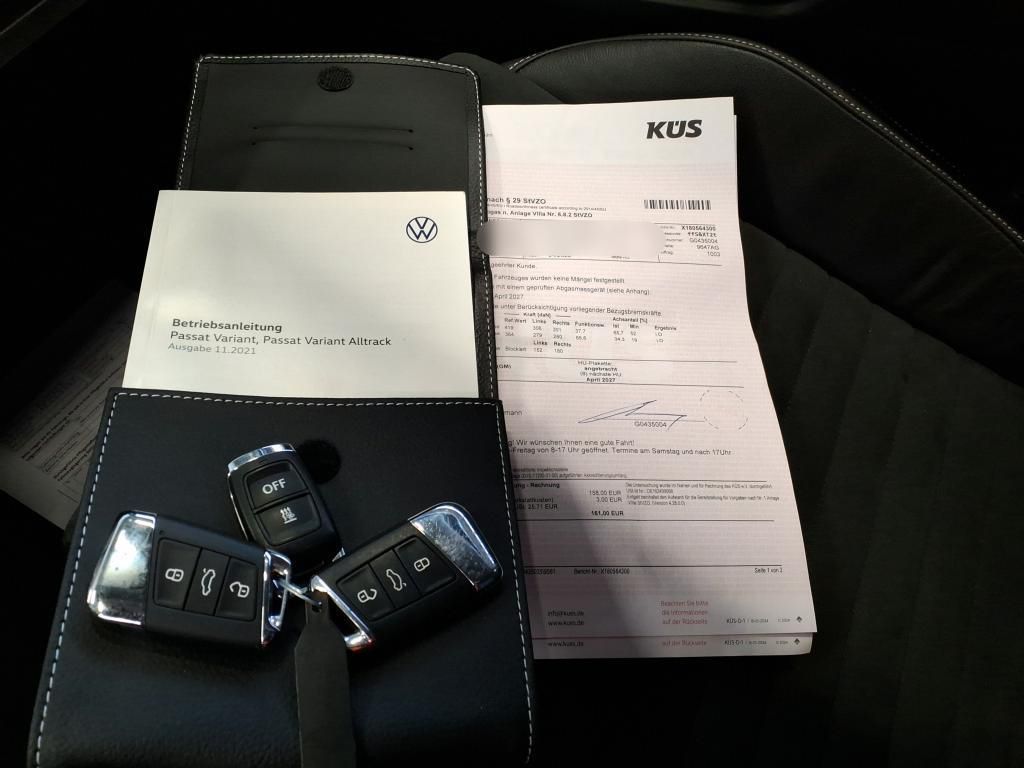 Volkswagen Passat Variant Elegance 1.5 TSI RFK*PDC*Tempo*SH