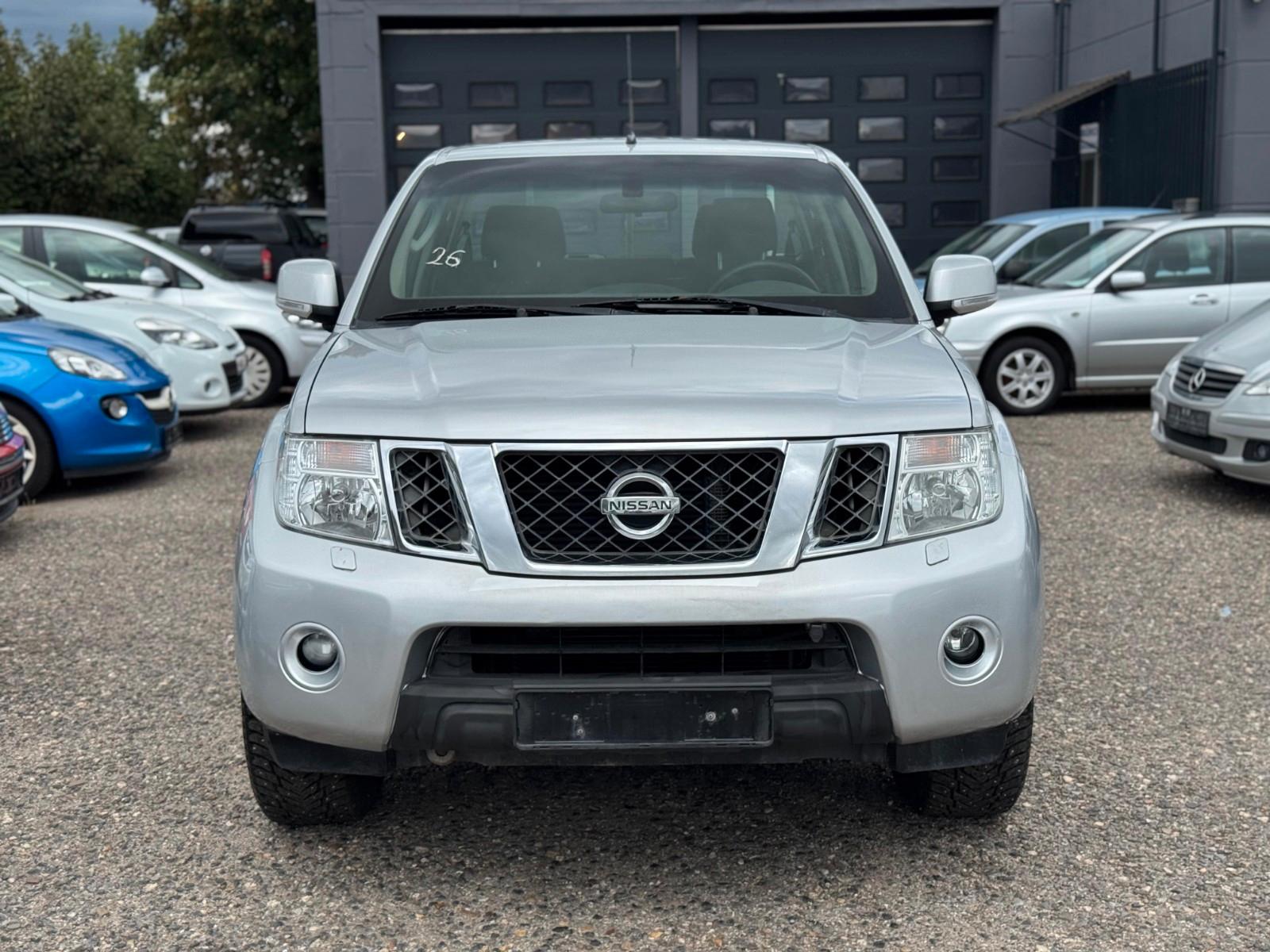 Nissan Navara Pickup Double Cab SE 4X4