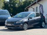 Kia Ceed 1.6 GDI NAVI CARPLAY SHZ LHZ KLIMA KAMERA - gebrauchte Kia cee'd / Ceed aus dem Jahr 2017