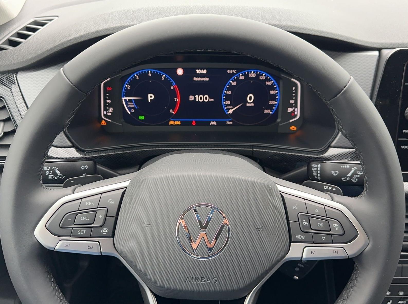 Volkswagen T-Cross1.5LifeDSG AHK, LED,WinterpakKameraSOFORT