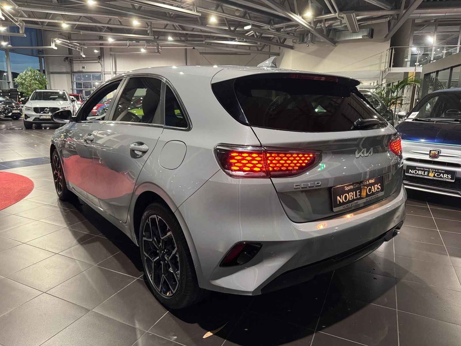 Fahrzeugabbildung Kia Ceed Nightline Edition RFK LED NAV