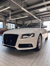 Audi A4 2.0 TDI Attraction Avant 