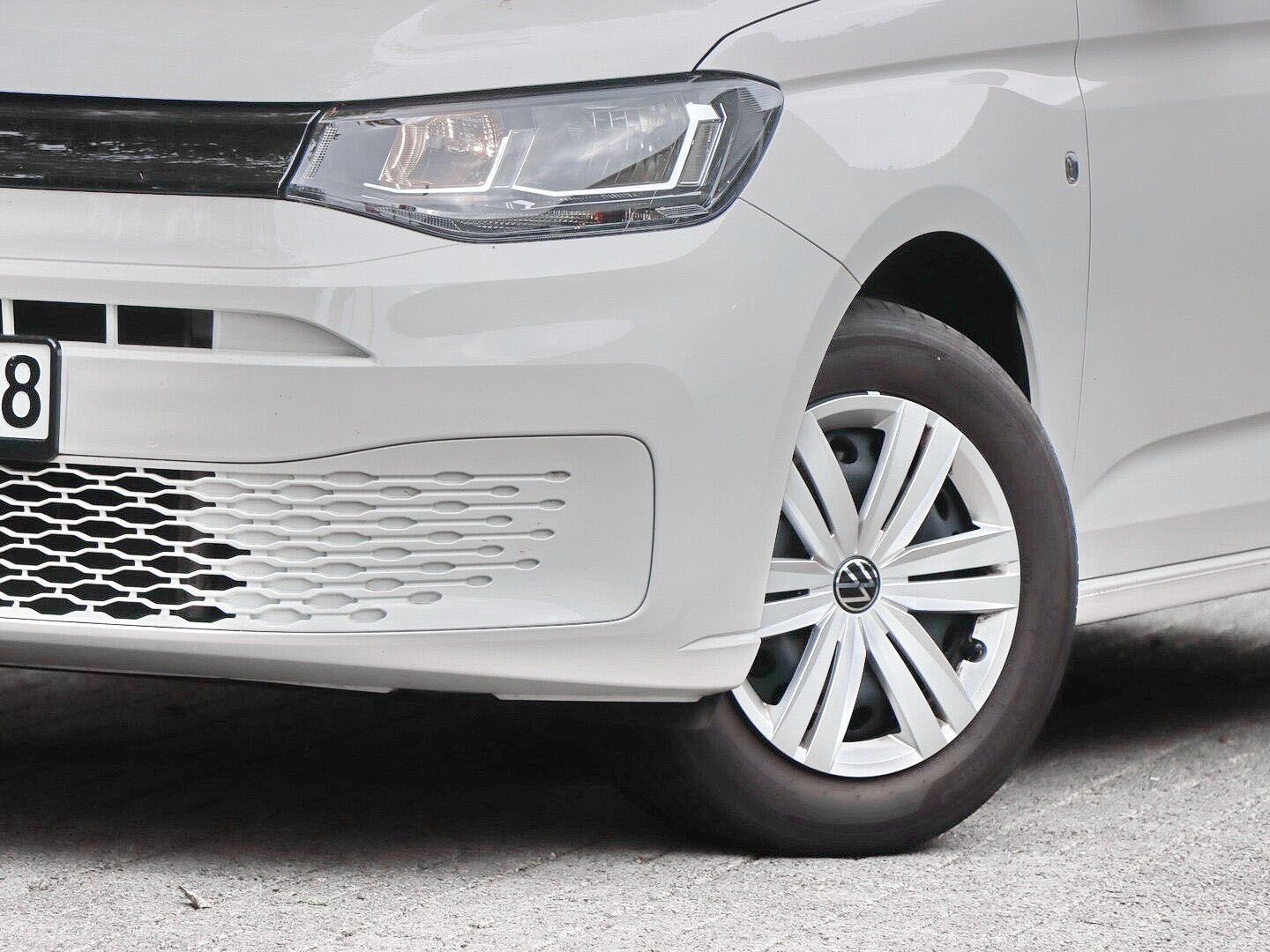 Volkswagen Caddy Kombi 1.5 TSI GRA KLIMA NAVIVORB. PDC foto 3