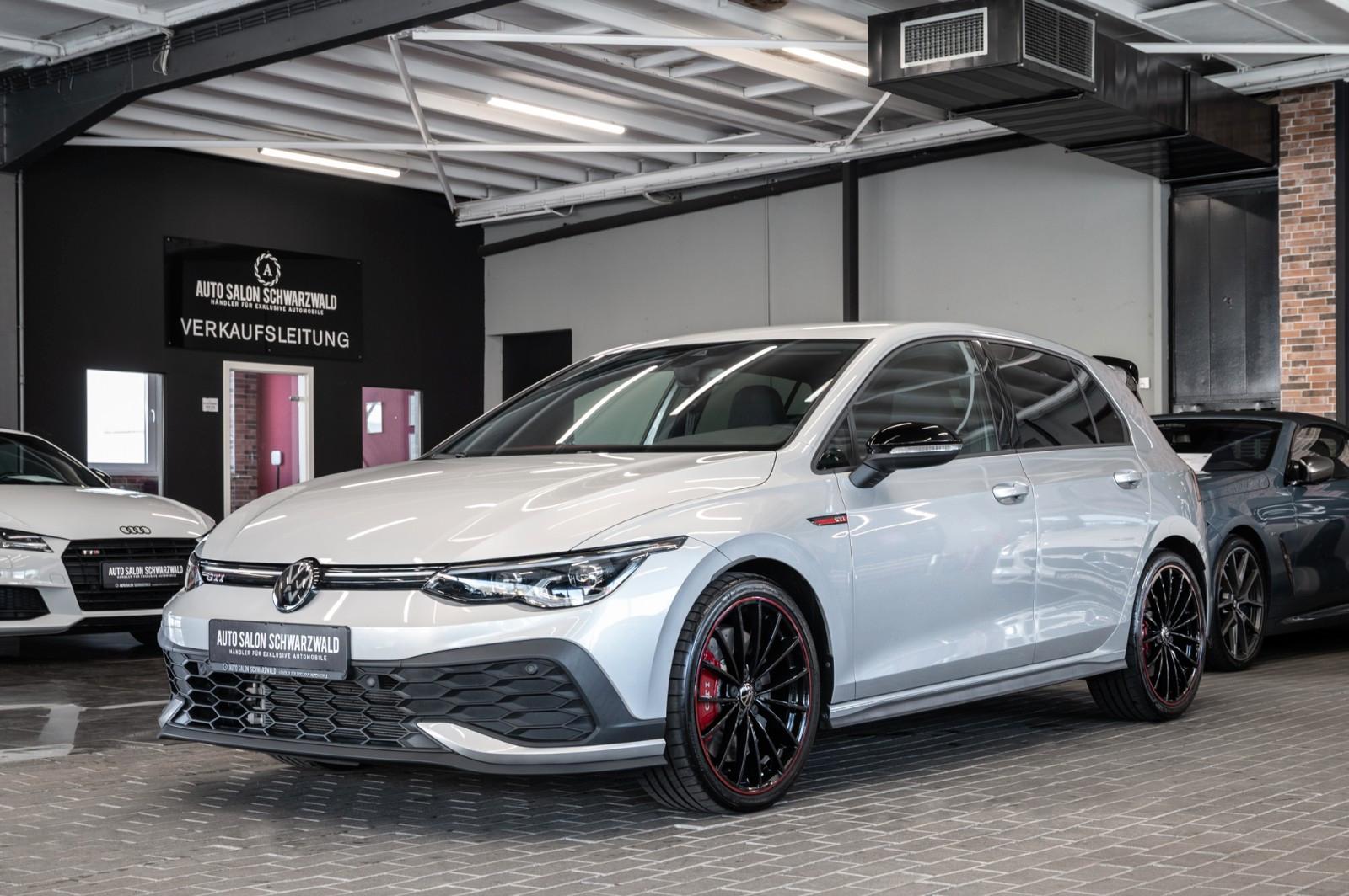 Volkswagen Golf 8 GTI Clubsport| AKRAPOVIC|NAVI|KEYLESS