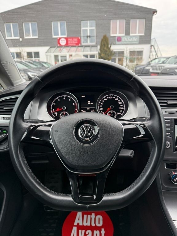 VW Golf - Bild 11