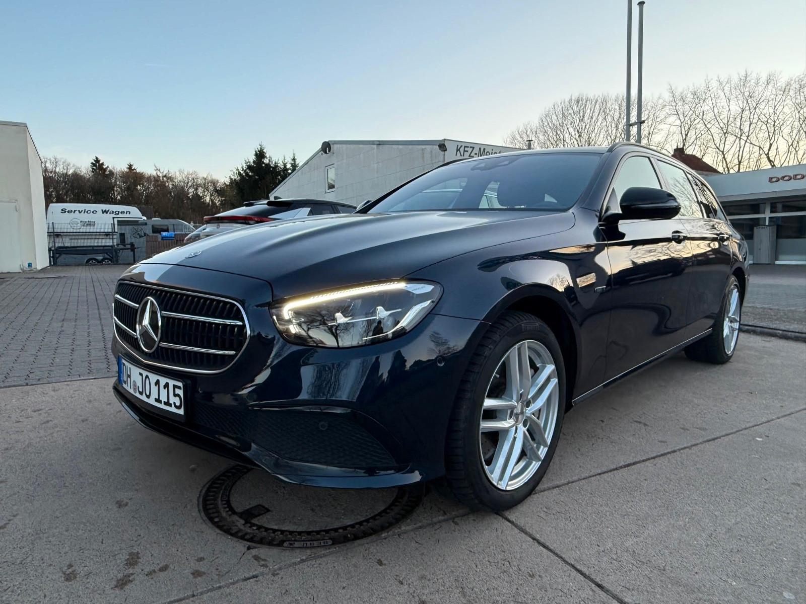 Mercedes-Benz E 300 E T-Modell E 300 de 4Matic