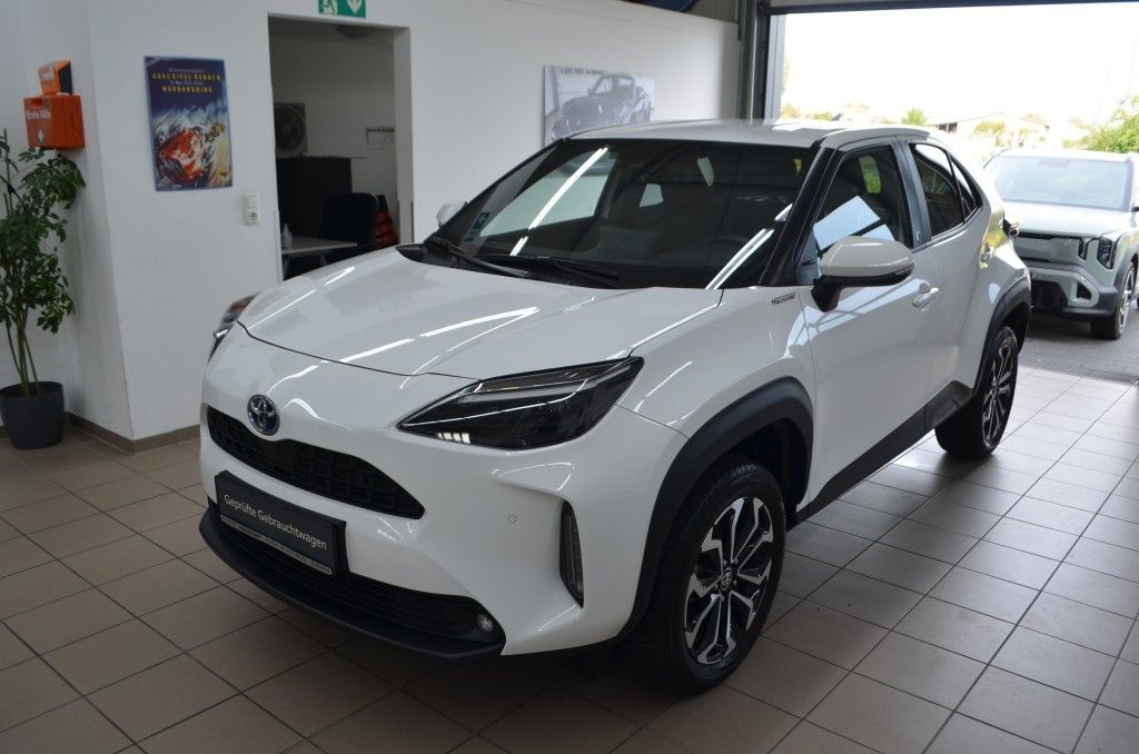 Toyota Yaris Cross 1.5 Hybrid Team D *WINTER-*SMART-SAF imagem 2