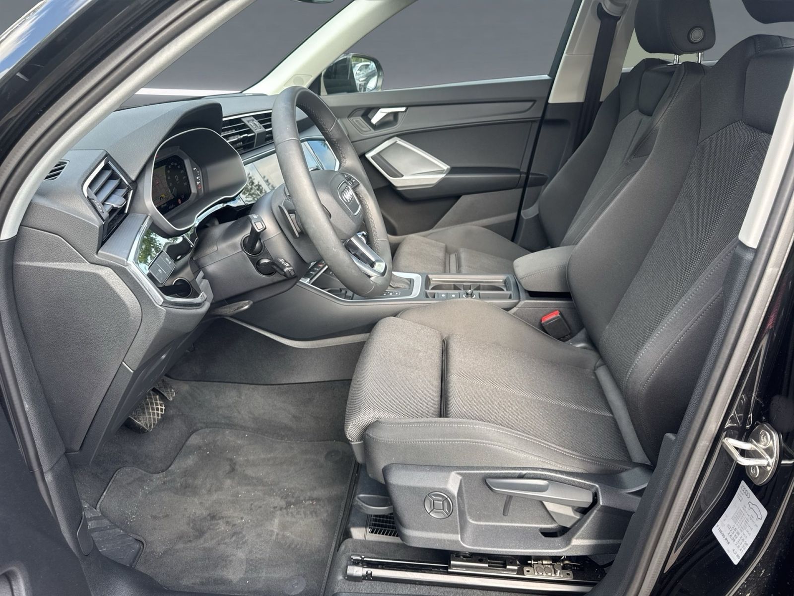 Audi Q3 - Bild 14