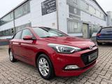Hyundai i20 blue Passion - Hyundai i20 Gebrauchtwagen in Stuttgart