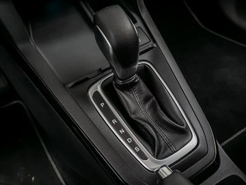 Ford Puma 1.0 Titanium Assistentpaket Kamera Navi LED