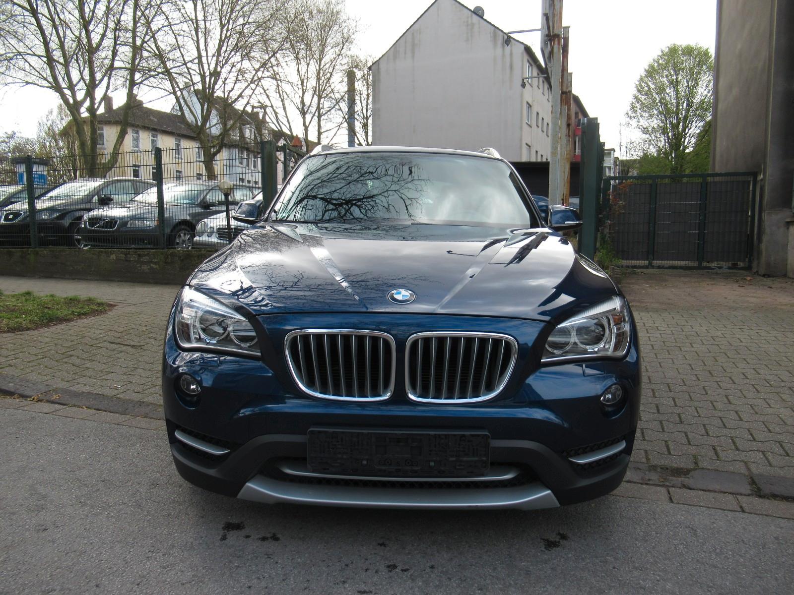 BMW X1 20 i xDrive*X-LINE*PANORAMA*