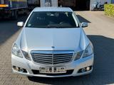 Mercedes-Benz E 350 Lim. CGI BlueEfficiency 2-Zonen-Klima*PDC* - Mercedes-Benz E 350 in Aachen