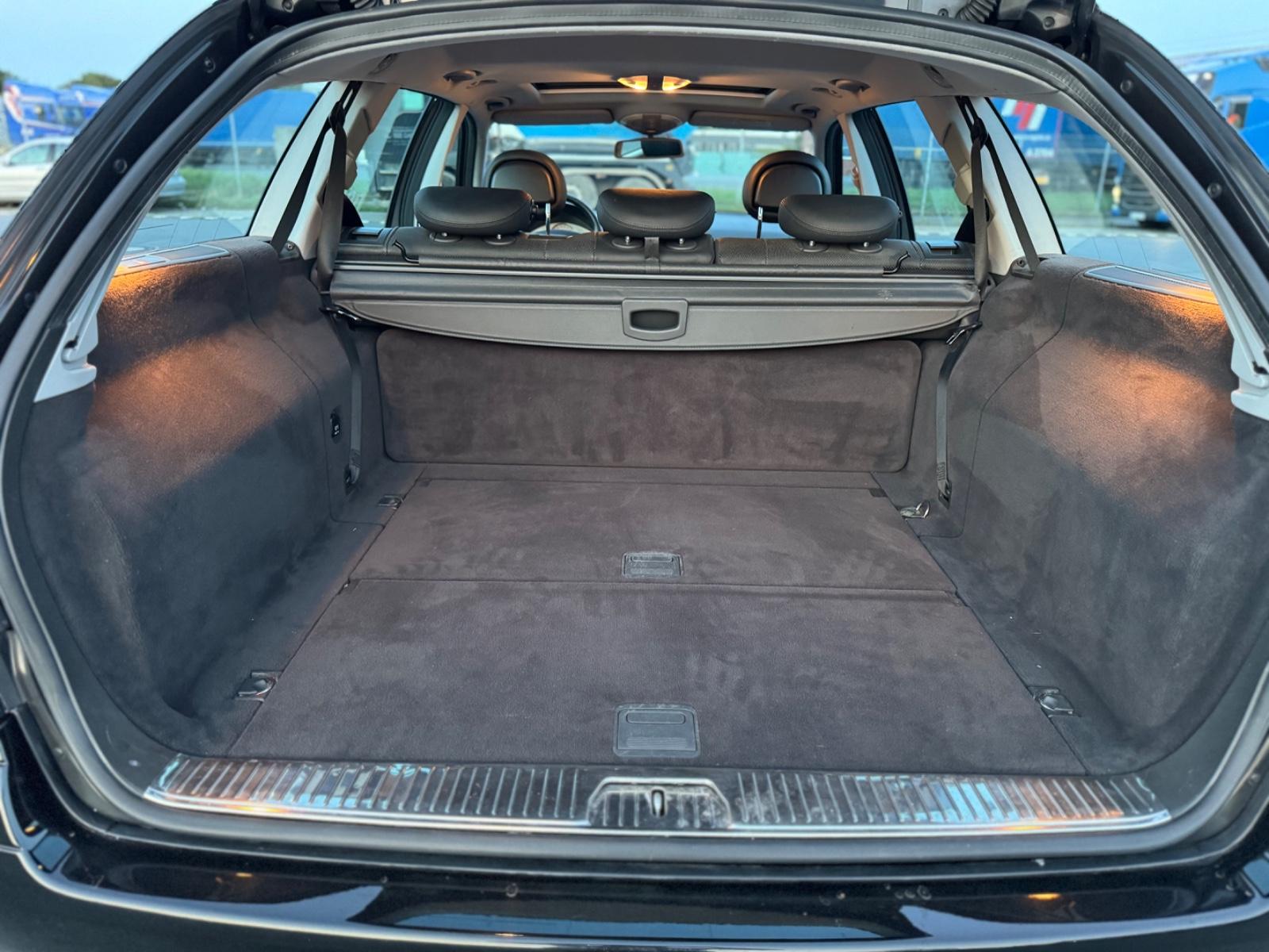 Mercedes-Benz E350 2005 — photo 14