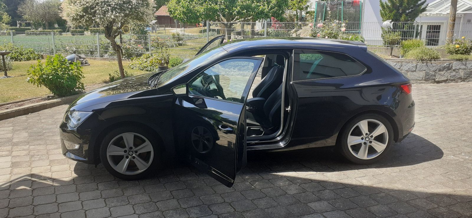 SEAT Leon SC 1.8 TSI 132kW Start&amp;Stop FR DSG FR