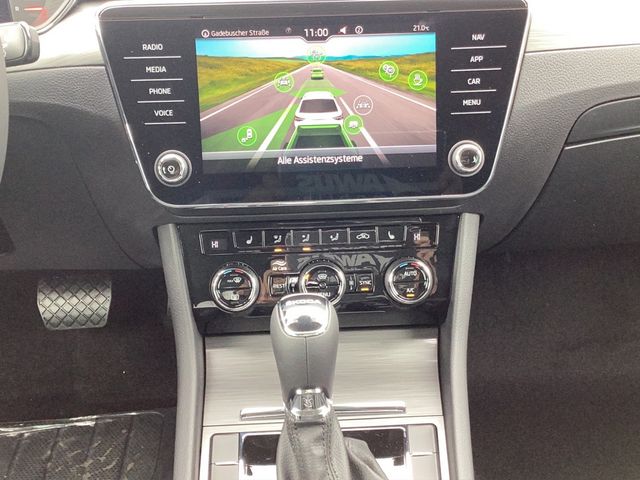 Superb Combi 2.0TDI DSG Style AHK