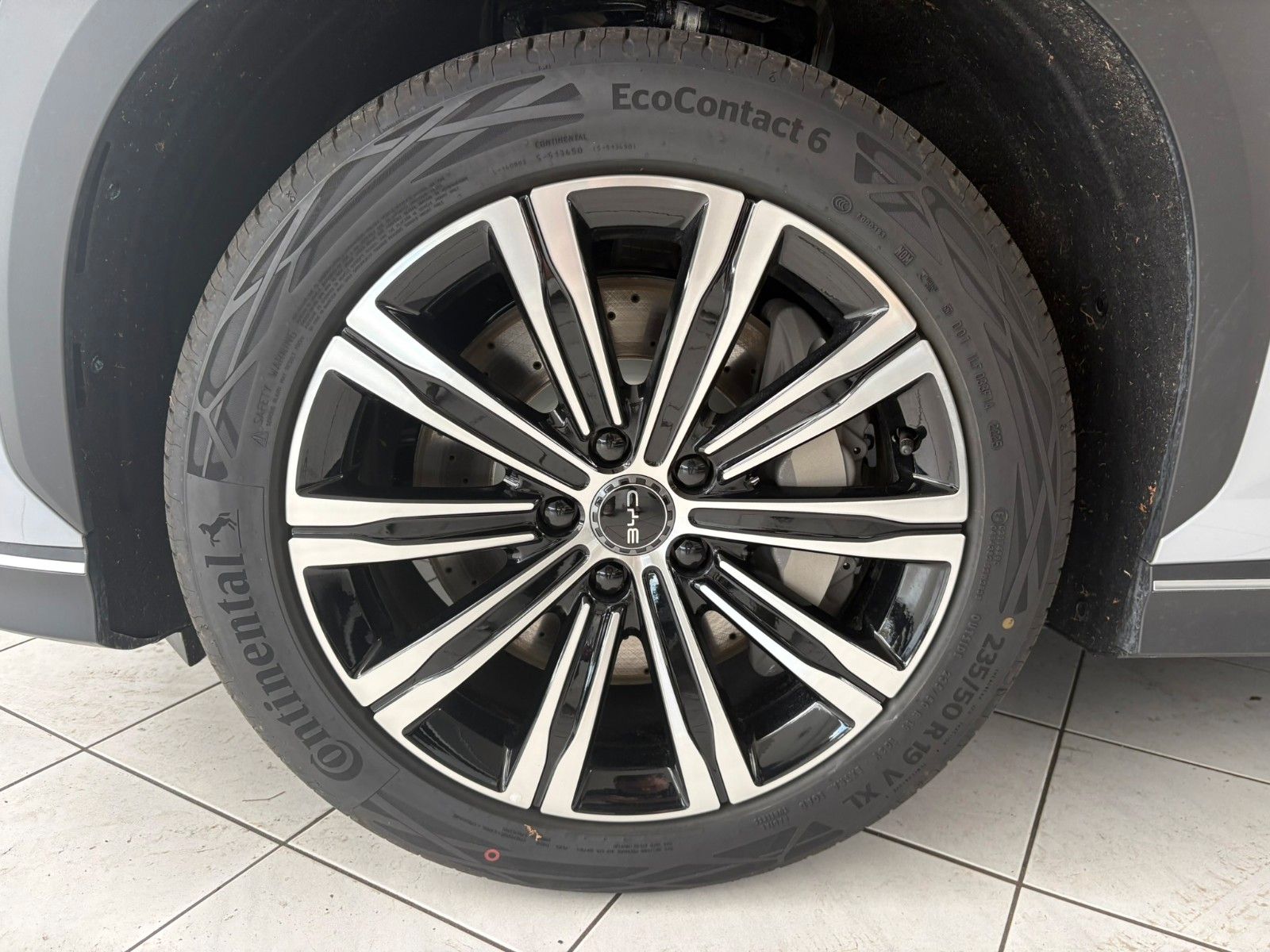 BYD SEALION 7