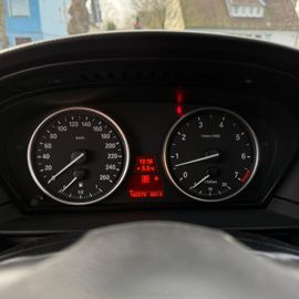 BMW 523 - 12