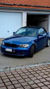 BMW 1er BMW E88 120i - BMW 120: 120i 1er