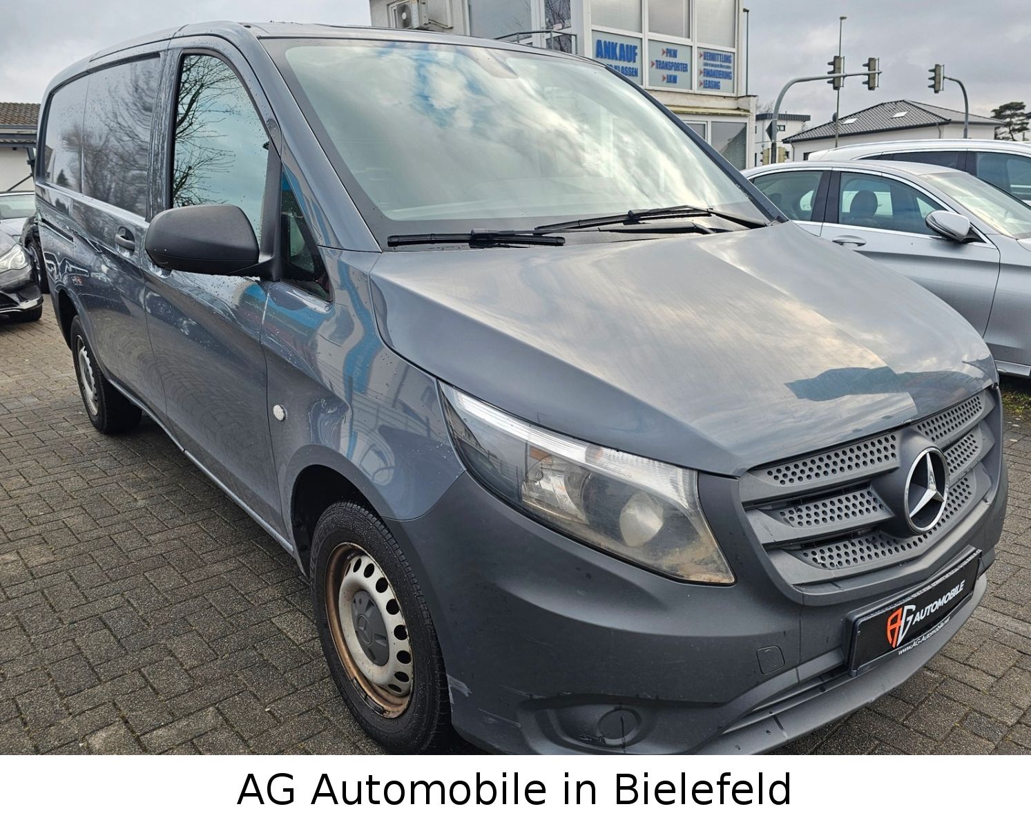 MERCEDES-BENZ Vito