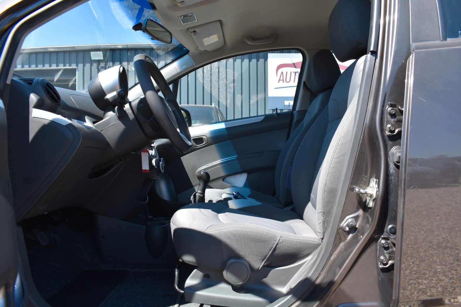 Fahrzeugabbildung Chevrolet Spark LT  PDC/KLIMA AUTO