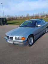 BMW 320i Coupe - BMW 320 aus 1995: 320i
