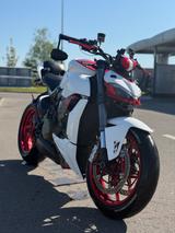 Ducati Streetfighter V4 - DUCATI ST4S