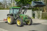 John Deere 2140 4x4 ALLRAD FRONTLADER*ANBAUTEILE*SERVOLENKU - Angebote entsprechen deinen Suchkriterien