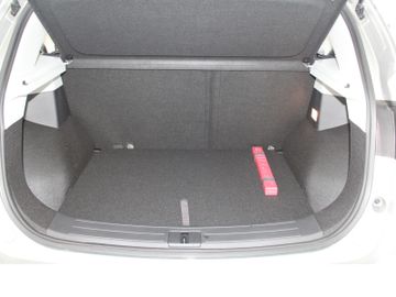 MG ZS EV 1.5L 5MT Com