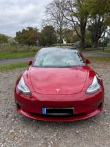 Tesla Model 3 AWD Performance Model 2022 (AMD Ryzen) - Tesla Model 3 in Düsseldorf