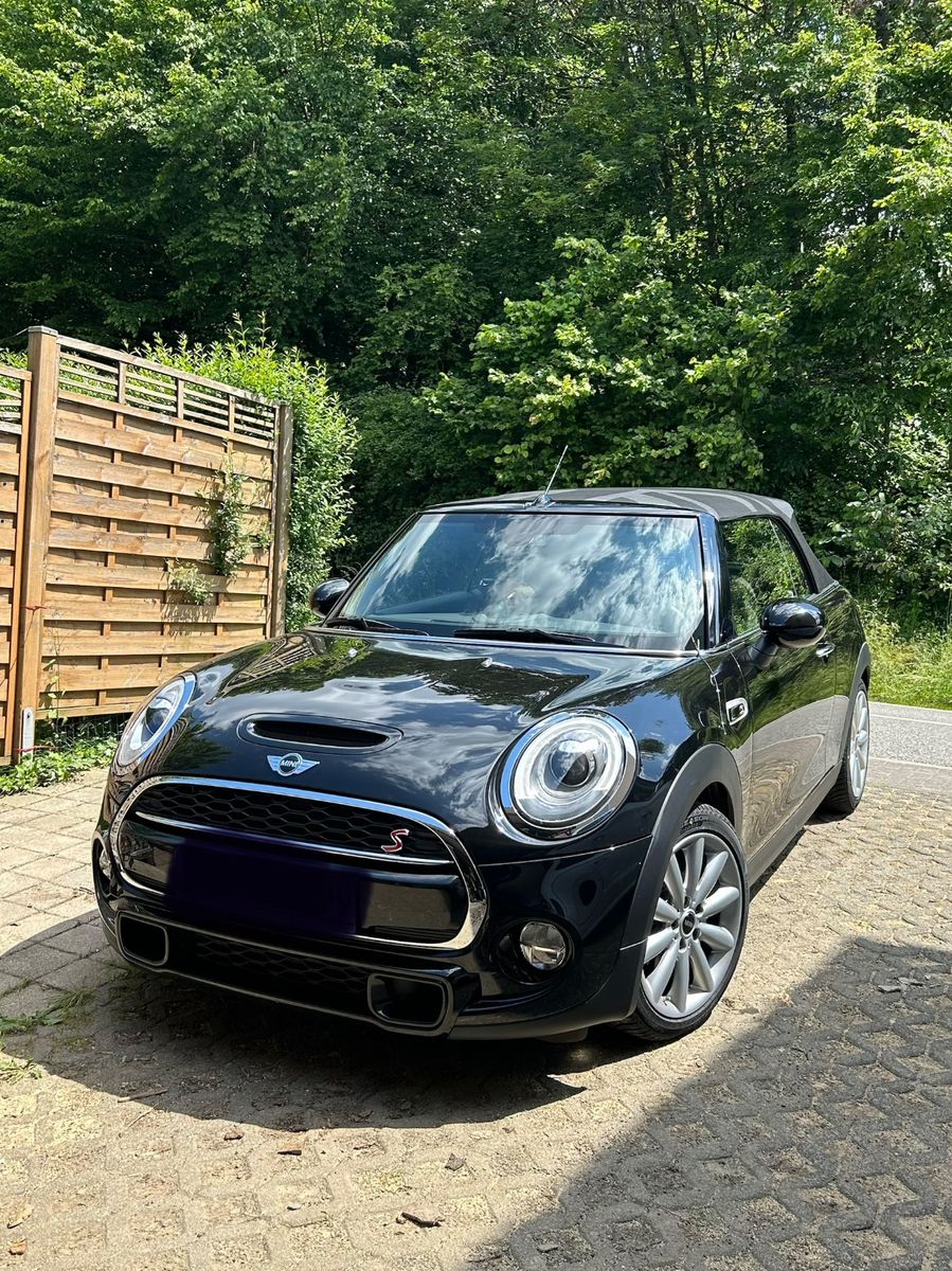 MINI Cooper S Cabrio Cooper S- Top gepflegt, Leder 