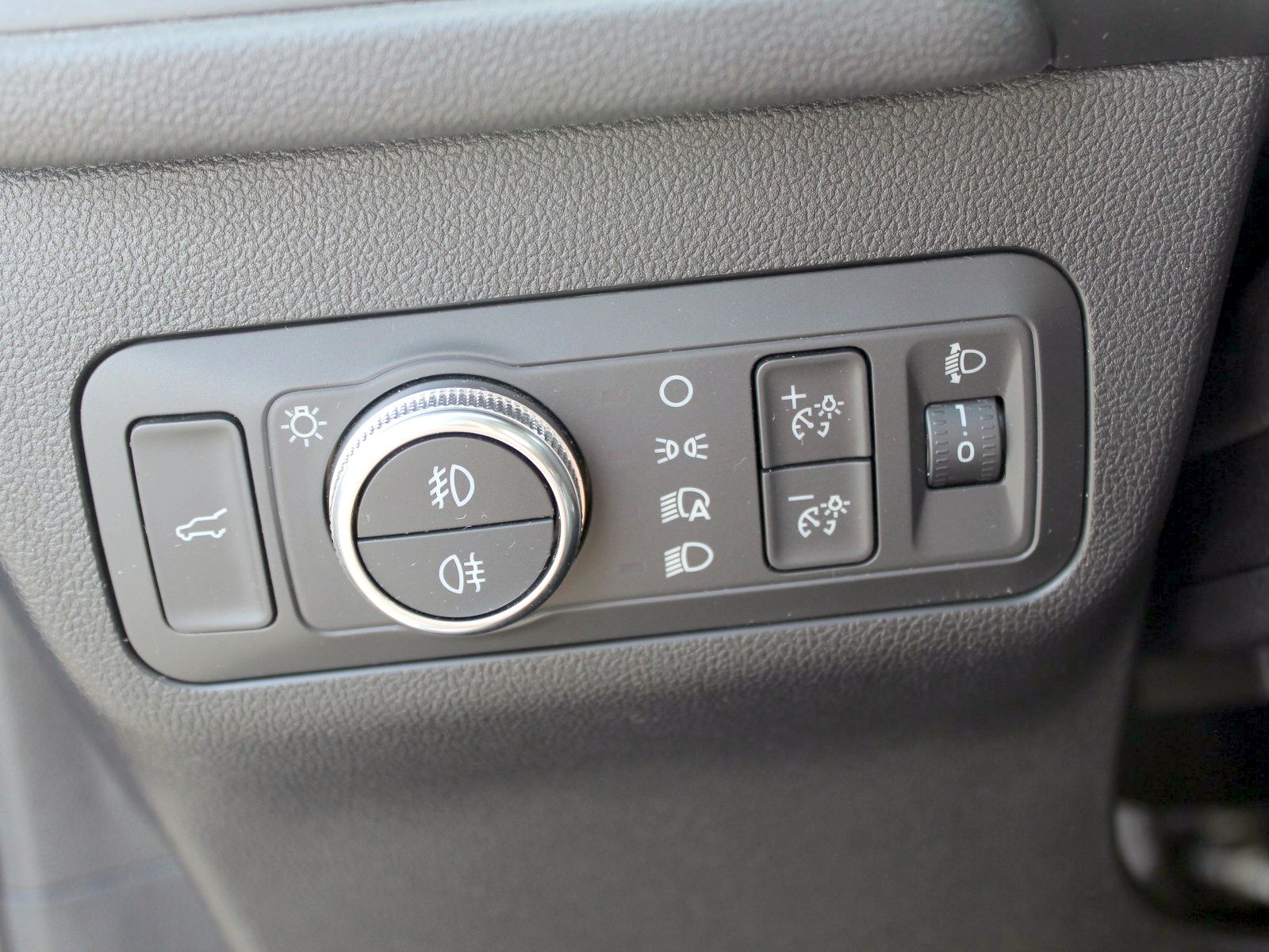 Fahrzeugabbildung Ford Kuga Hybrid Titanium 2,5 Duratec