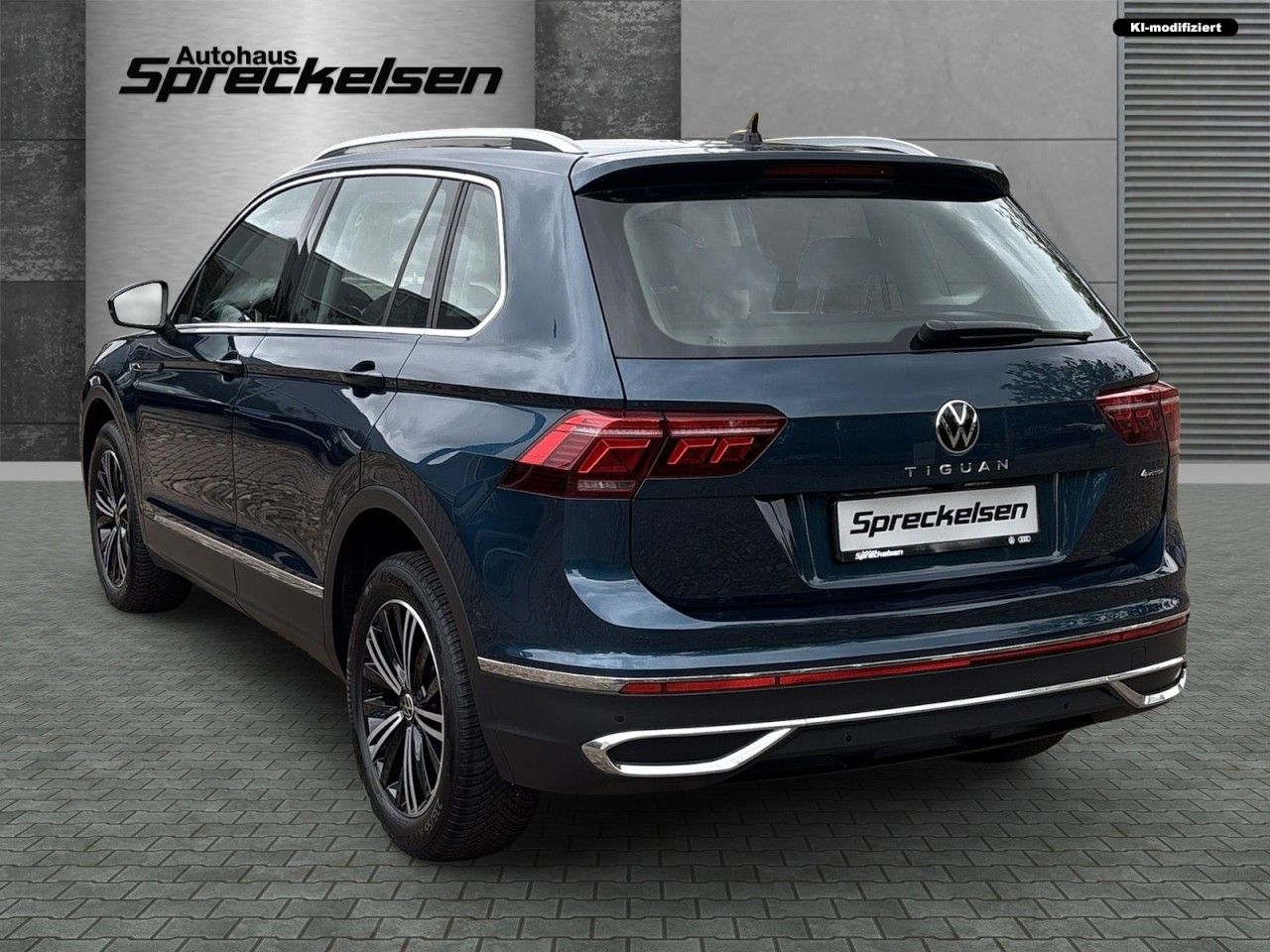 Volkswagen Tiguan 2.0 TDI Elegance 4Motion Automatik Navi A foto 3