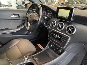 Mercedes-Benz A 180d BlueEfficiency *NAVI*SZHZ*PDC*KLIMA*