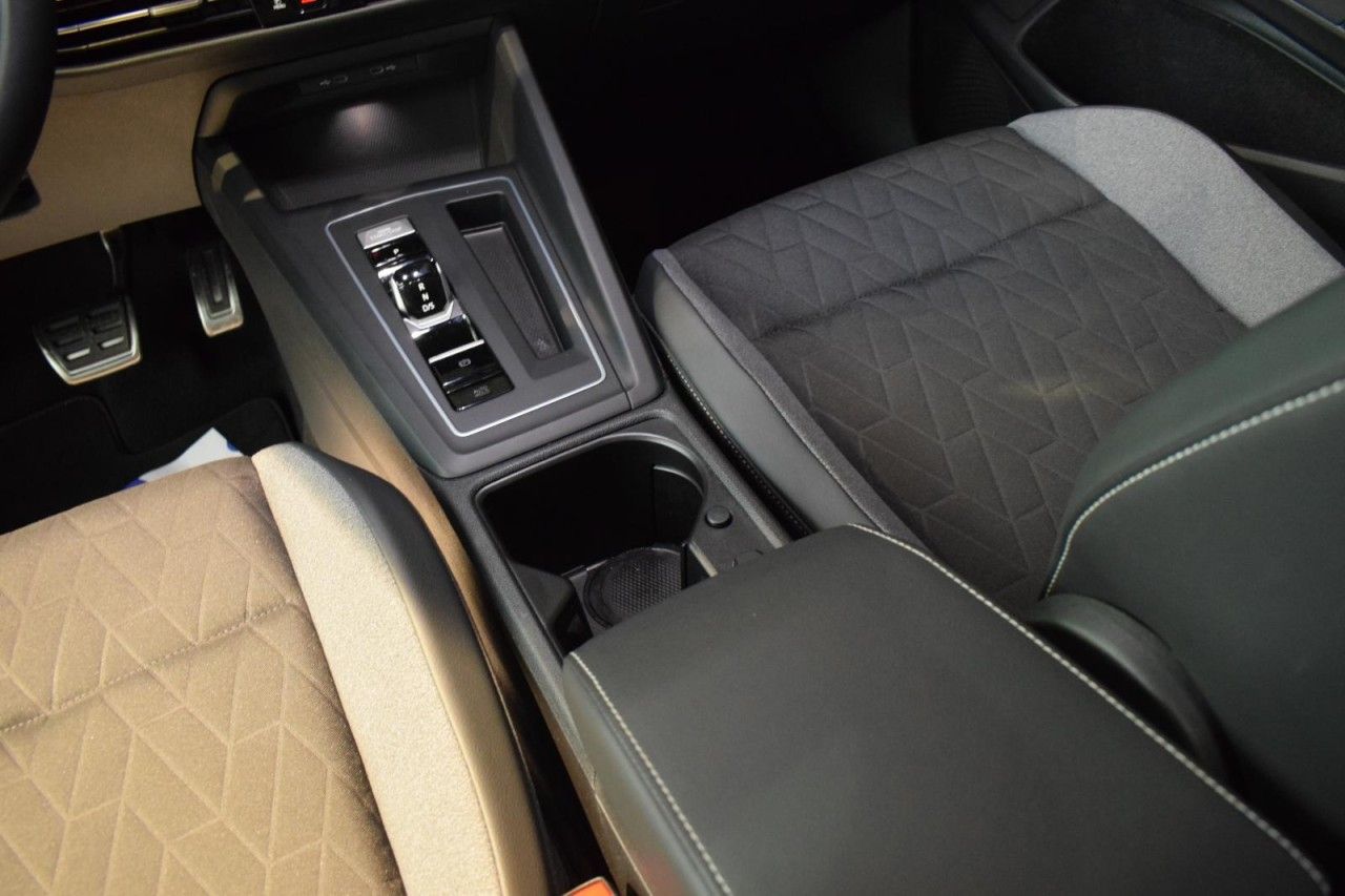 Volkswagen Golf - Bild 11