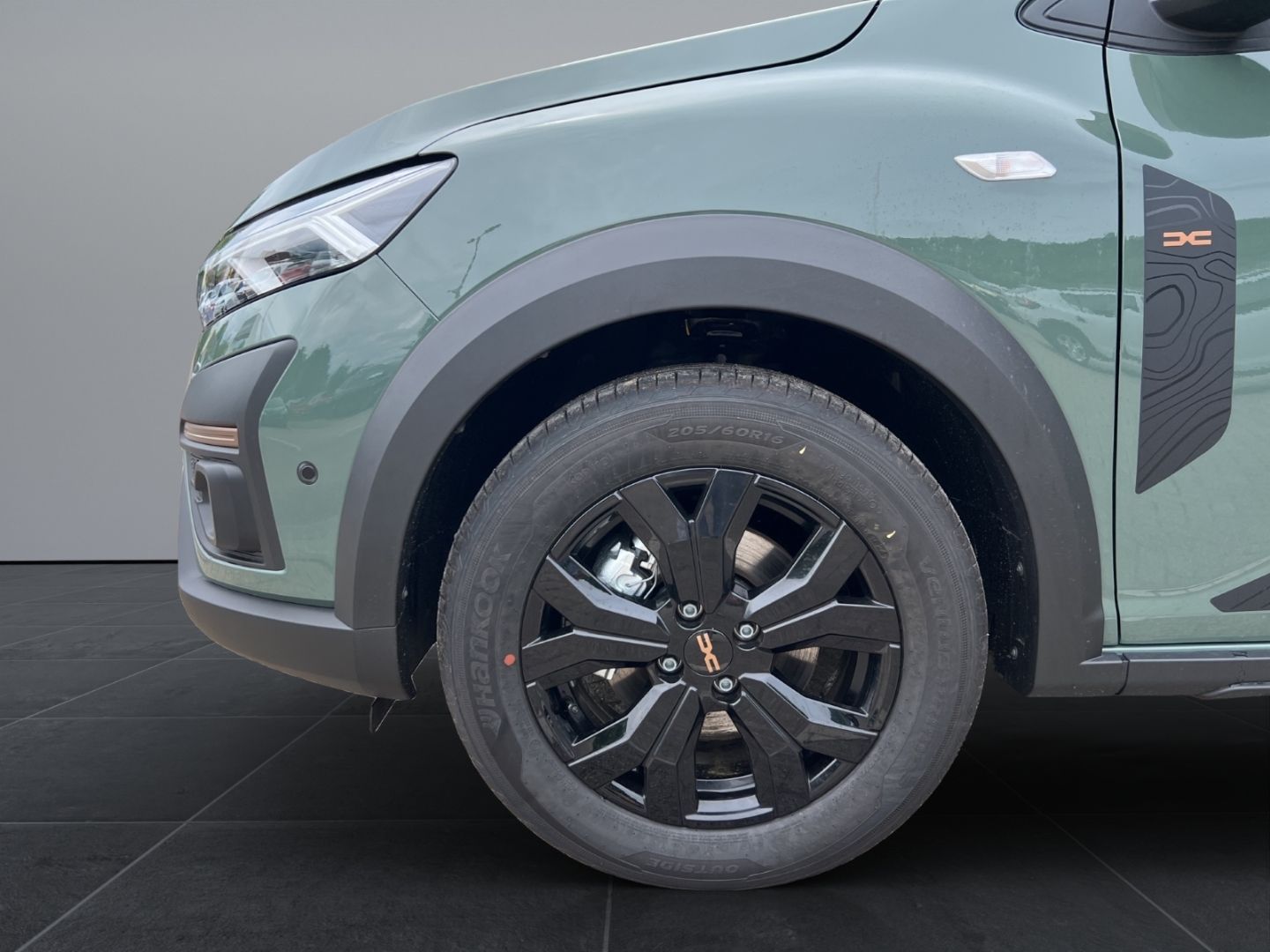 Fahrzeugabbildung Dacia Jogger Extreme 1.6 HYBRID 140 EU6e Digitales Coc