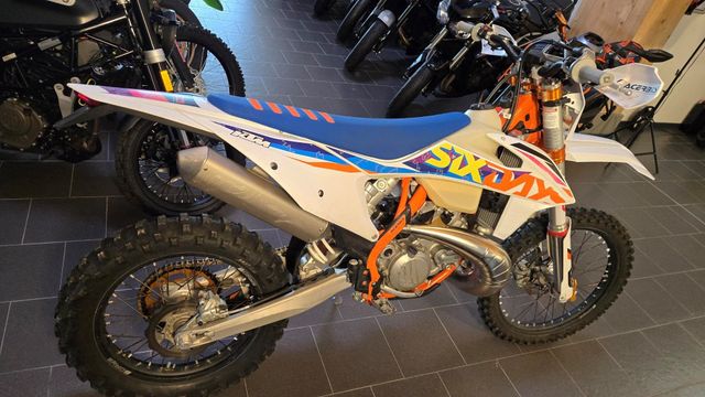 KTM 300 EXC SIX DAYS Modell 2022