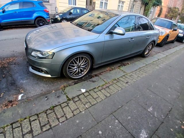 Audi A4 B8