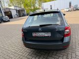 Skoda Octavia Combi Active*KLIMA*PDC*AHK*1 HD*TÜV NEU* - Skoda Octavia: Active