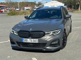 BMW 330d xDrive Touring M Paket innen und aussen 