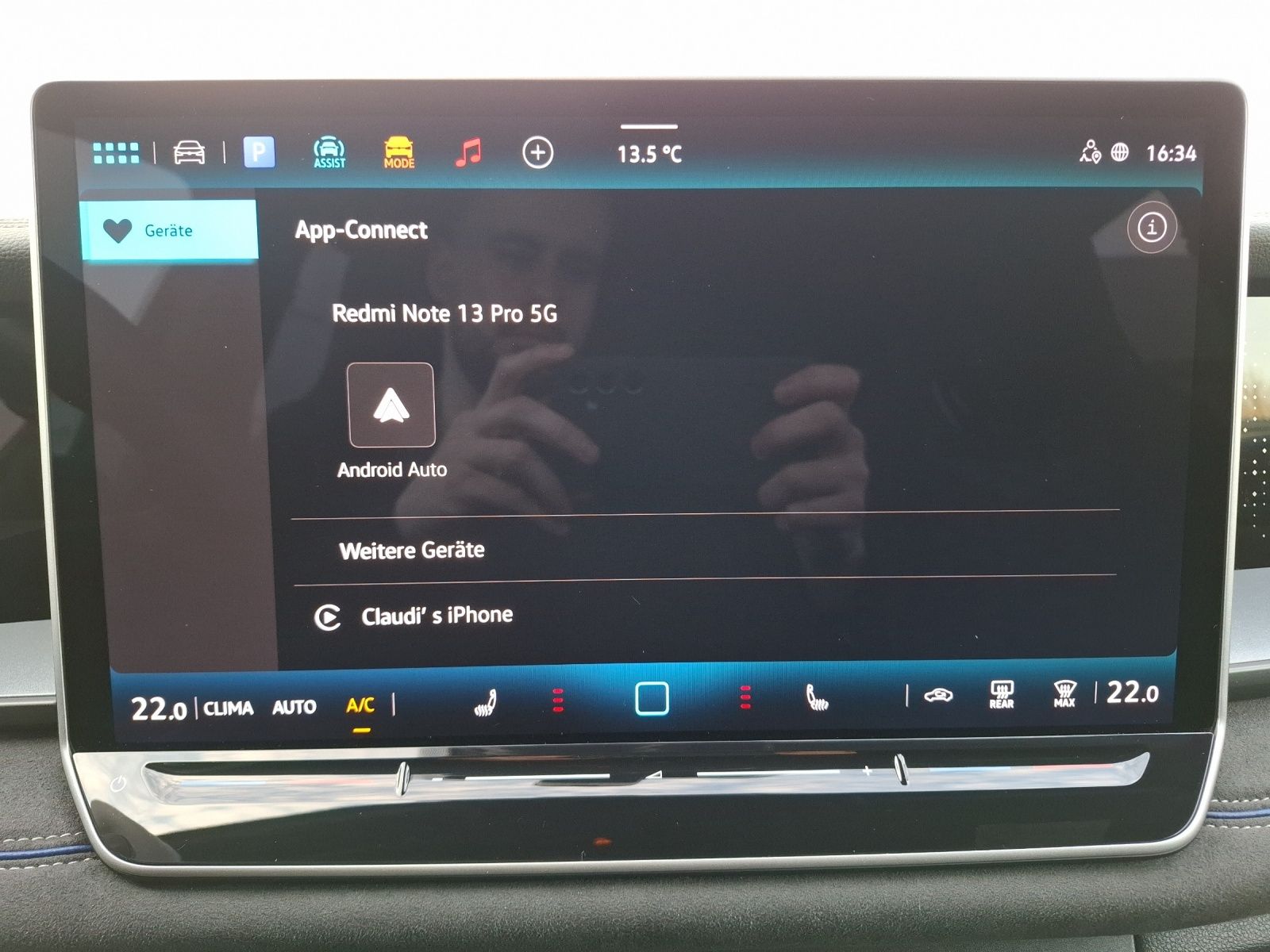 Fahrzeugabbildung Volkswagen Tayron TDI R-Line DSG 4M Matrix AHK Navi AID HUD