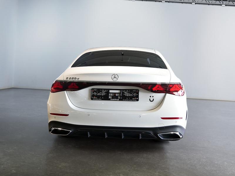 Mercedes-Benz E 220 d Limousine AMG NIGHT MEMO 360 DISTR SPUR