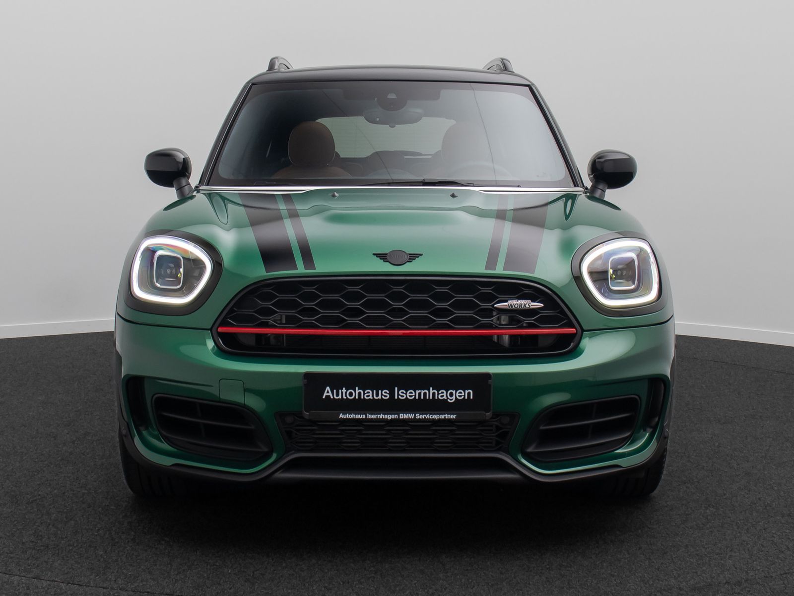 Fahrzeugabbildung MINI John Cooper Works Countryman ALL4 HUD H/K 19Zoll
