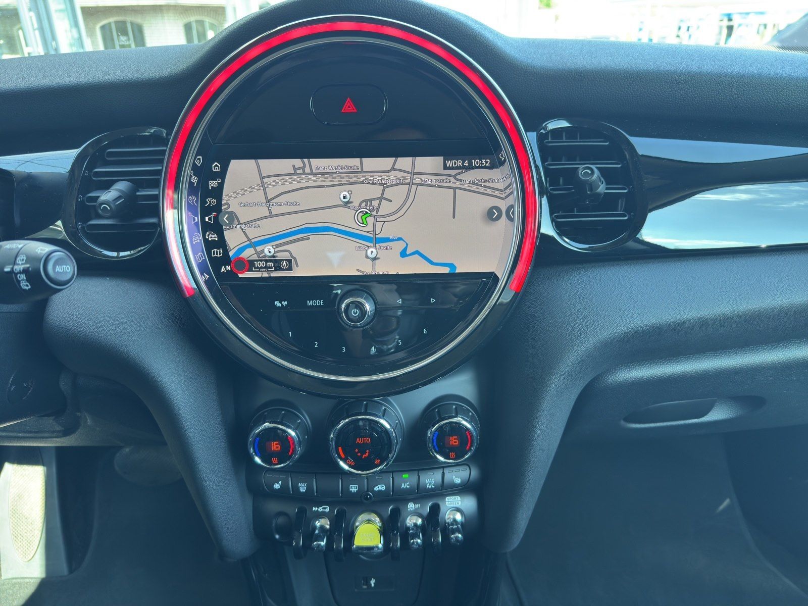MINI Cooper SE - Bild 16