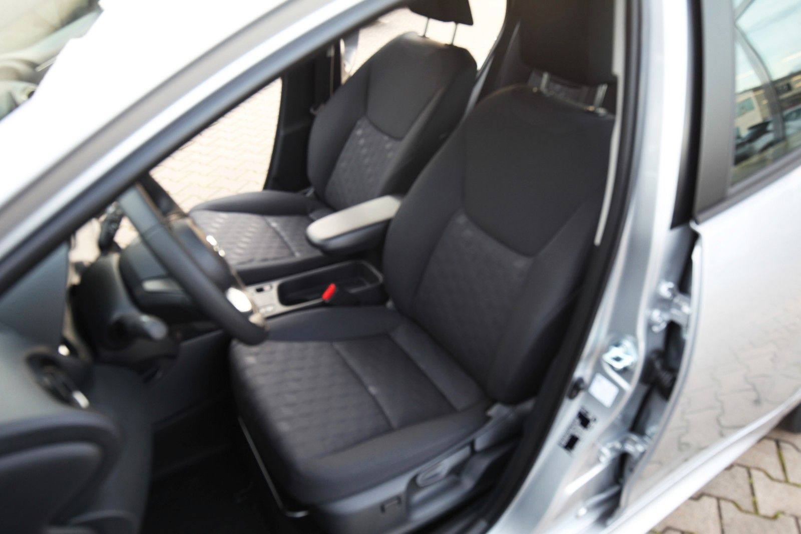 Mazda 2 Hybrid - Bild 17