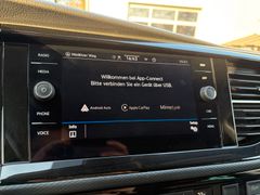 Fahrzeugabbildung Volkswagen T6.1 Multivan Generation Six Leder Navi LED 1.Ha